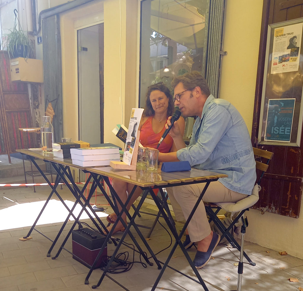 Olivier Truc lit un passage de son dernier roman